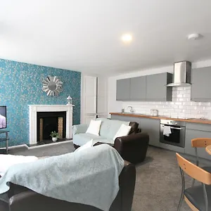 Albion Street Serviced Apartment Cheltenham