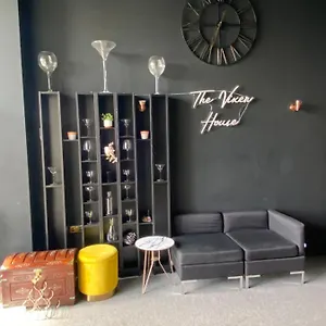 The Vixen House Homestay Southampton